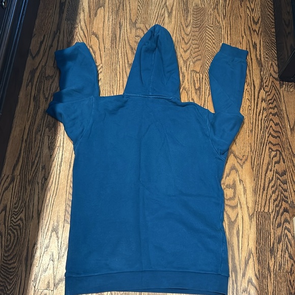 Adidas Sweatshirt - Picture 2 of 3